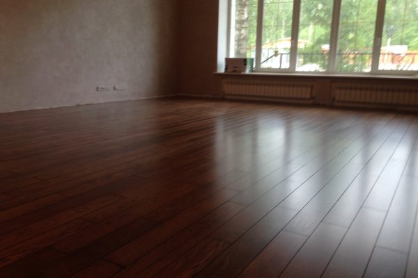 Художественный паркет: розетки и бордюры